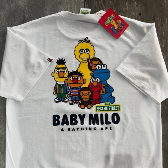ELMO COOKIE MONSTER SESAME KEYCHAIN
BABY MILO DOLLS BAPE MASK SHIRTS FRAME - Picture 14 of 15